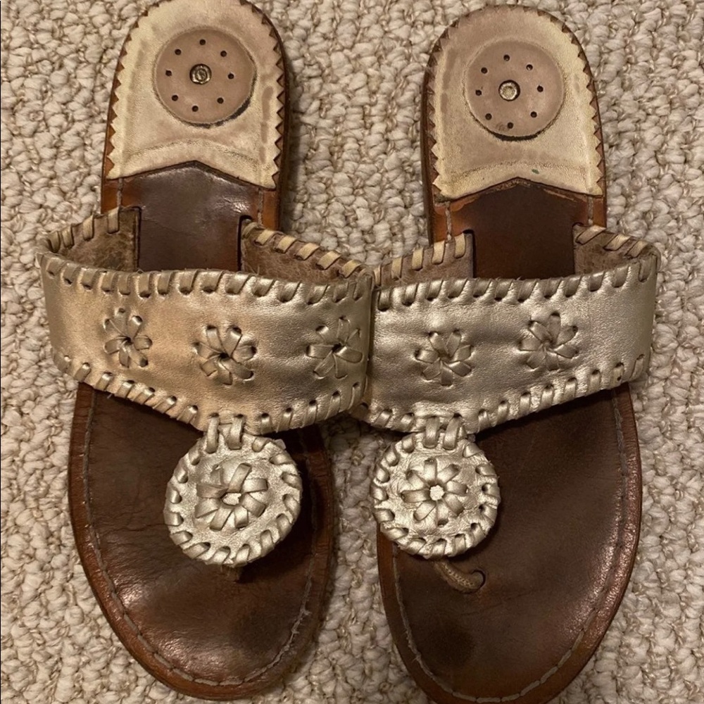 Girls youth Jack Rogers Gold Sandals size 4